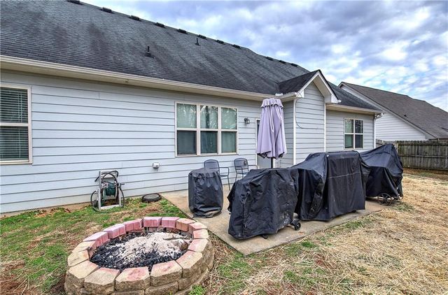 12 Maple Grove Drive, Adairsville, GA 30103