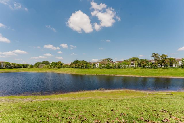 295 NW 33rd Lane, Pompano Beach, FL 33069