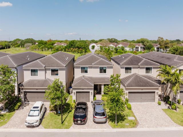 295 NW 33rd Lane, Pompano Beach, FL 33069