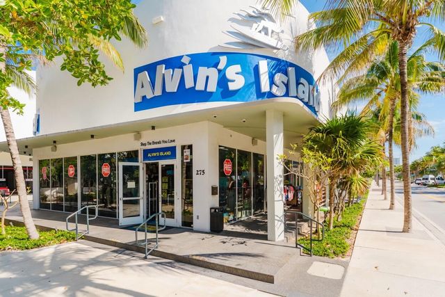 295 NW 33rd Lane, Pompano Beach, FL 33069
