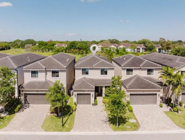 295 NW 33rd Lane, Pompano Beach, FL 33069
