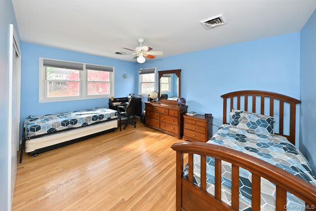 25 Flint Drive, Spring Valley, NY 10977