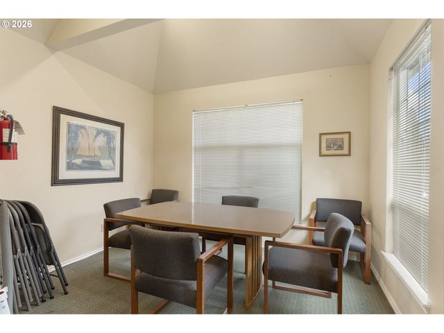 20915 FAWN Ct 45, West Linn, OR 97068