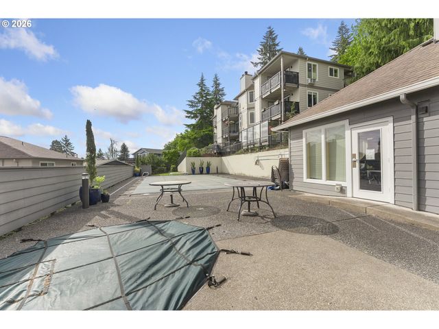 20915 FAWN Ct 45, West Linn, OR 97068