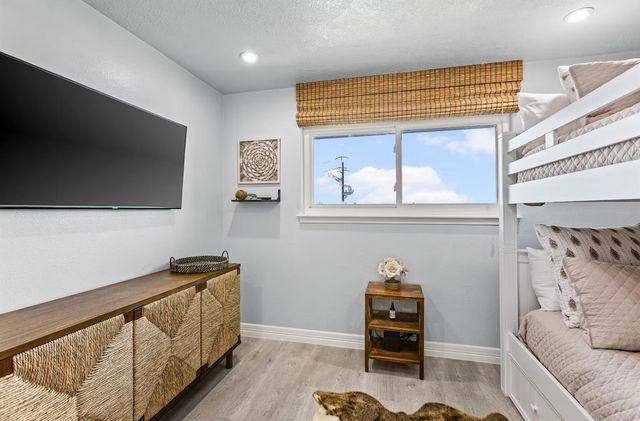 7600 Seawall Boulevard 208, Galveston, TX 77551