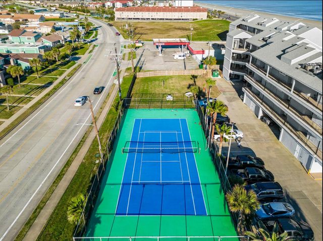 7600 Seawall Boulevard 208, Galveston, TX 77551