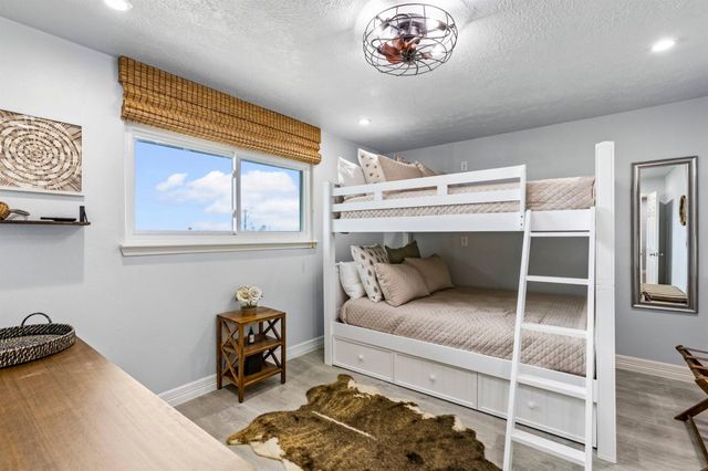 7600 Seawall Boulevard 208, Galveston, TX 77551