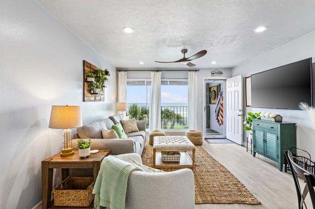 7600 Seawall Boulevard 208, Galveston, TX 77551