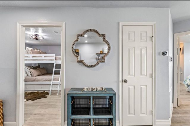 7600 Seawall Boulevard 208, Galveston, TX 77551