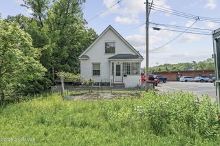 4 River Street, Gloversville, NY 12078