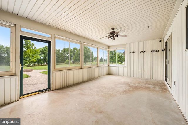 2165 HARNEY RD, Littlestown, PA 17340
