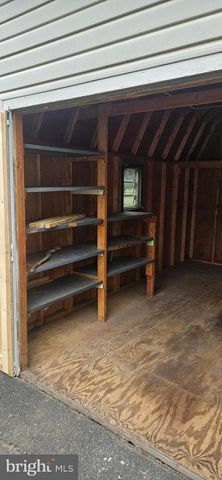 2165 HARNEY RD, Littlestown, PA 17340