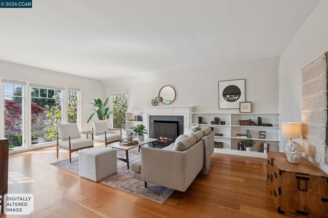 5430 Proctor Ave, Oakland, CA 94618