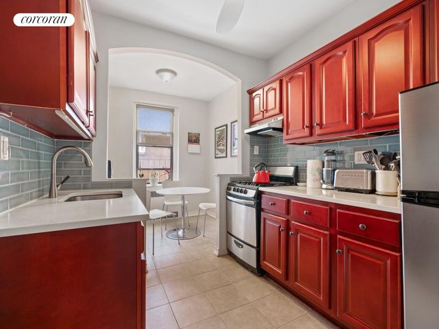 960-960 Sterling Place 3k, New York City, NY 11216