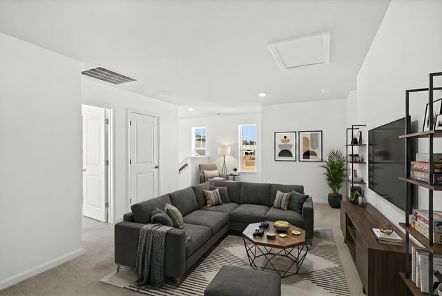 502 Misty Bluff Circle, Huger, SC 29450