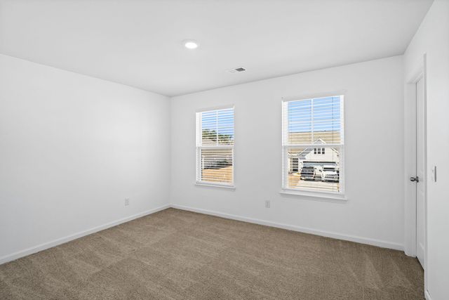 502 Misty Bluff Circle, Huger, SC 29450