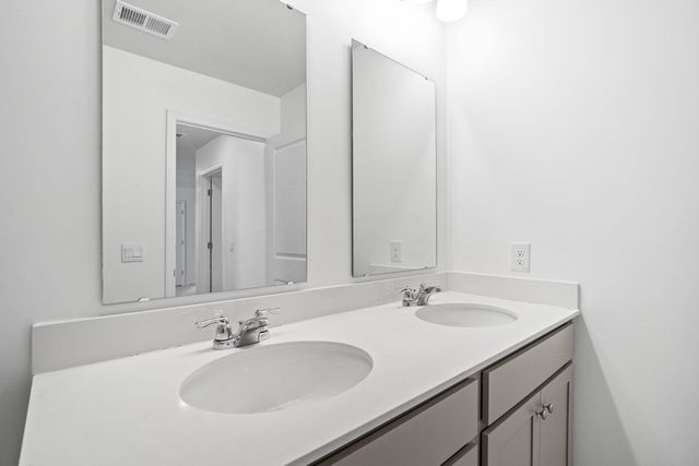 502 Misty Bluff Circle, Huger, SC 29450