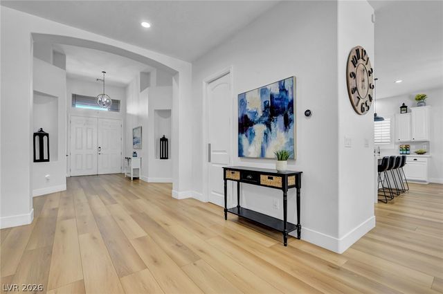 9155 Cimarron River Court, Las Vegas, NV 89149