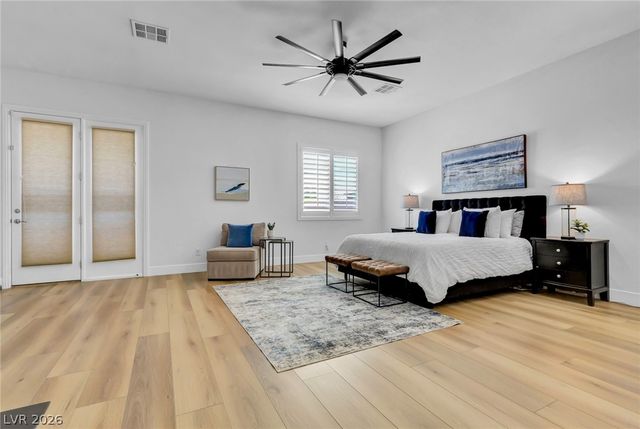 9155 Cimarron River Court, Las Vegas, NV 89149