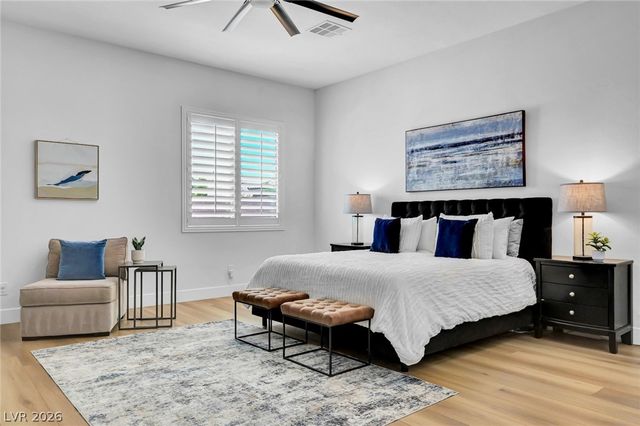9155 Cimarron River Court, Las Vegas, NV 89149