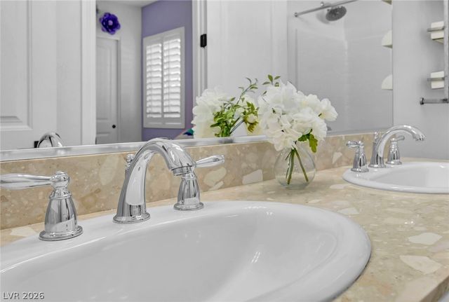9155 Cimarron River Court, Las Vegas, NV 89149