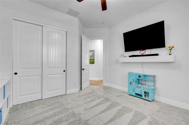 9155 Cimarron River Court, Las Vegas, NV 89149