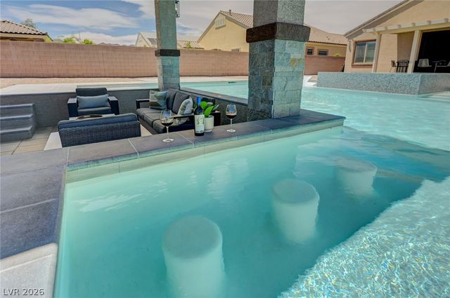 9155 Cimarron River Court, Las Vegas, NV 89149