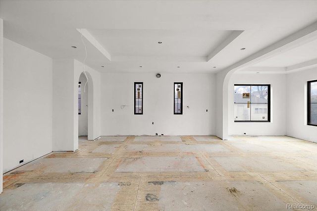 2694 Dorchester Road, Birmingham, MI 48009