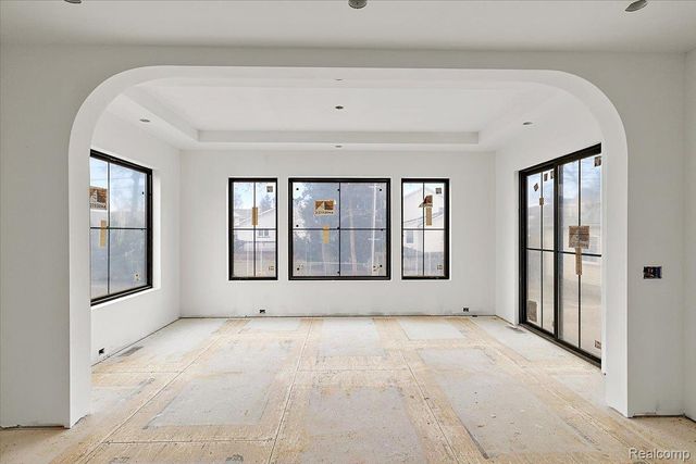 2694 Dorchester Road, Birmingham, MI 48009