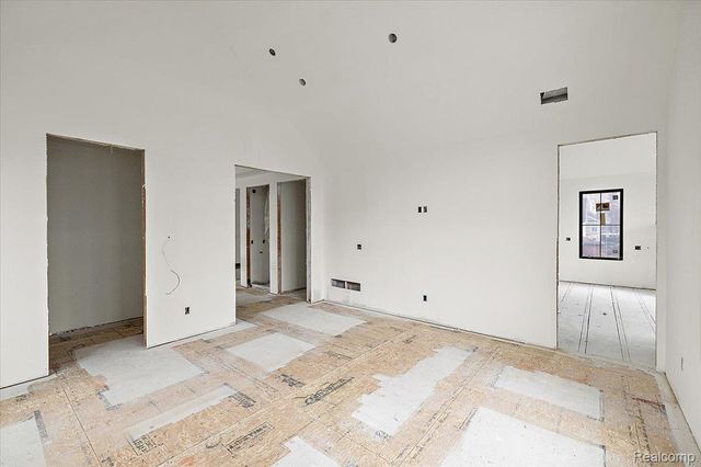 2694 Dorchester Road, Birmingham, MI 48009