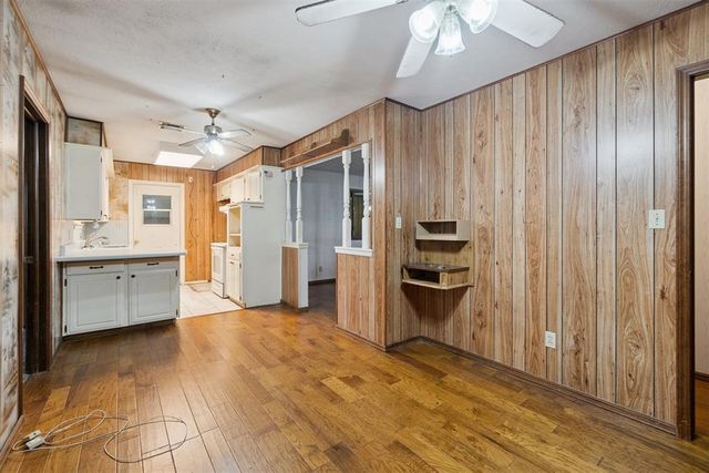 968 NW 5th Street, Moore, OK 73160