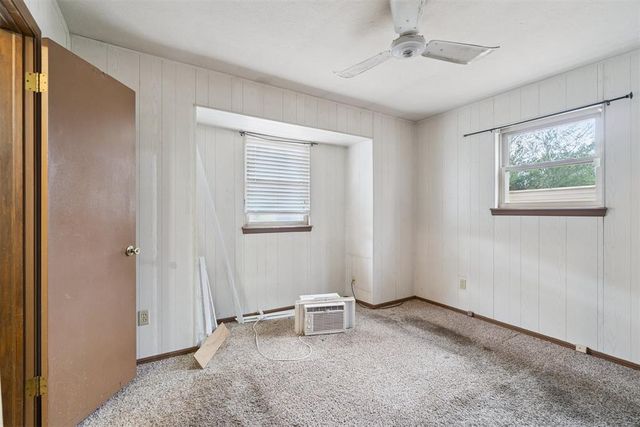 968 NW 5th Street, Moore, OK 73160