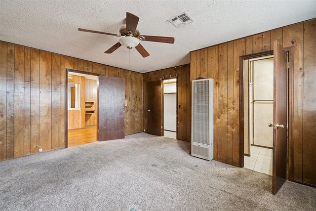 968 NW 5th Street, Moore, OK 73160