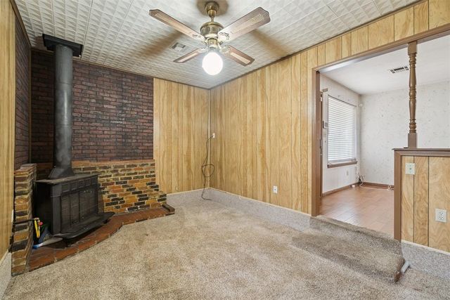 968 NW 5th Street, Moore, OK 73160