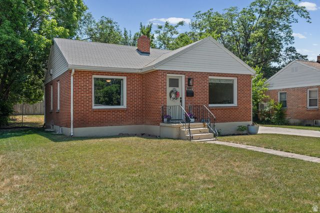 697 37TH ST, South Ogden, UT 84403