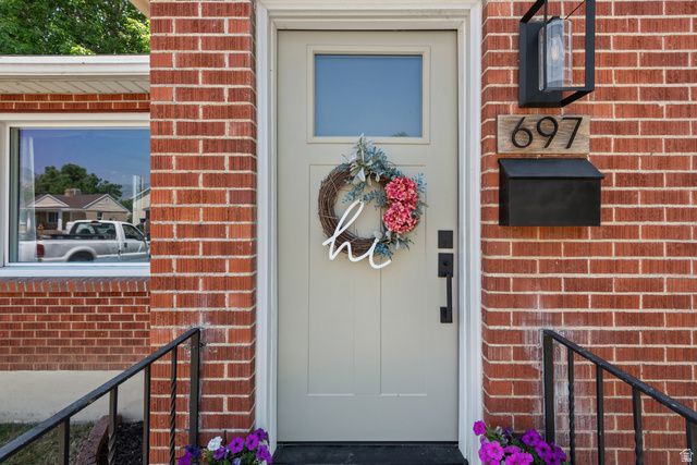697 37TH ST, South Ogden, UT 84403