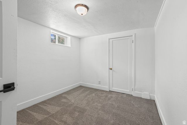 697 37TH ST, South Ogden, UT 84403