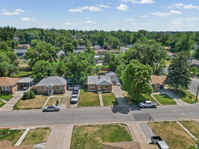 697 37TH ST, South Ogden, UT 84403