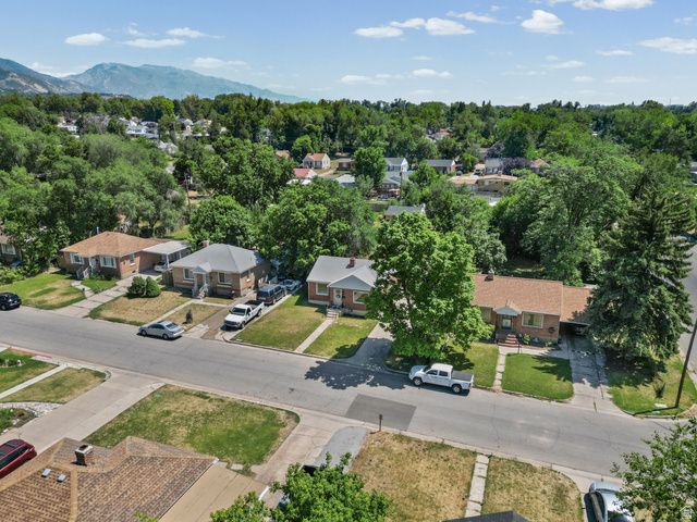 697 37TH ST, South Ogden, UT 84403