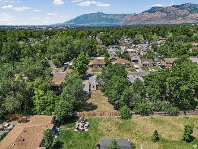 697 37TH ST, South Ogden, UT 84403