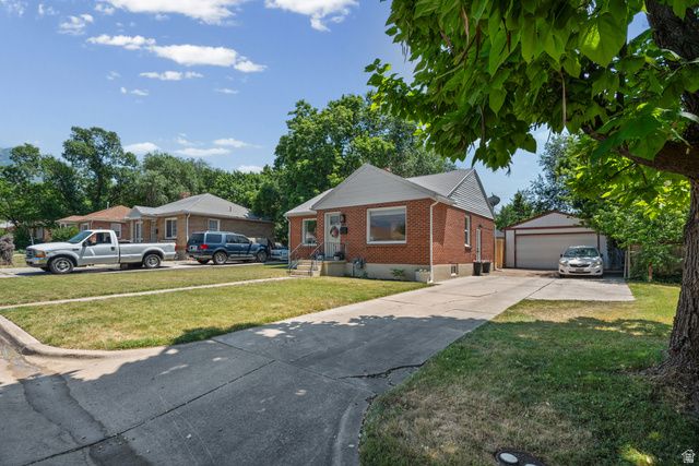 697 37TH ST, South Ogden, UT 84403