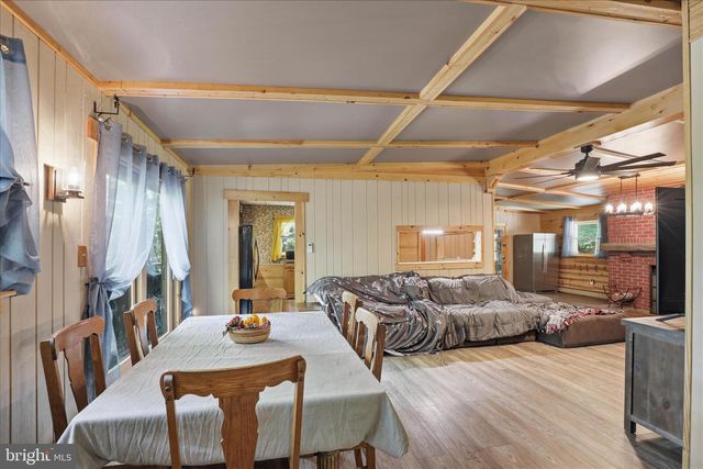 7 CONEWAGO HILLS RD, Mt Gretna, PA 17064