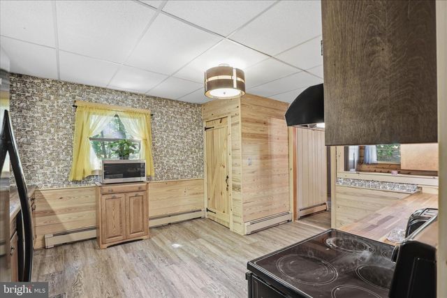 7 CONEWAGO HILLS RD, Mt Gretna, PA 17064