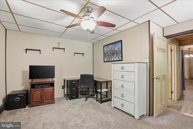 7 CONEWAGO HILLS RD, Mt Gretna, PA 17064