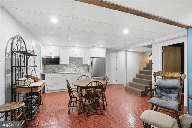 7 CONEWAGO HILLS RD, Mt Gretna, PA 17064