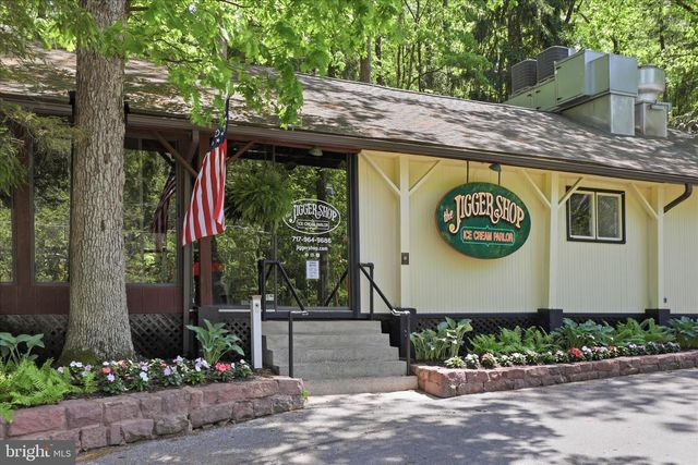 7 CONEWAGO HILLS RD, Mt Gretna, PA 17064