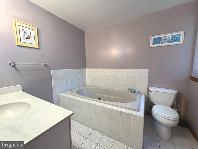 2008 E LOMBARD ST, Baltimore, MD 21231
