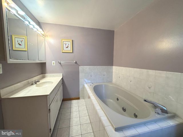 2008 E LOMBARD ST, Baltimore, MD 21231