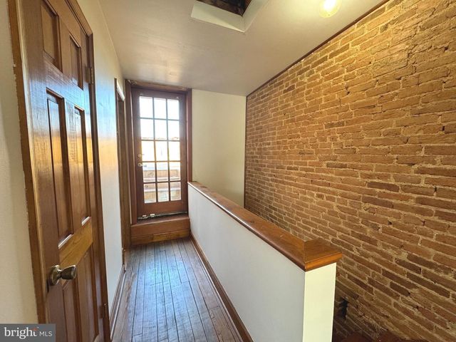 2008 E LOMBARD ST, Baltimore, MD 21231