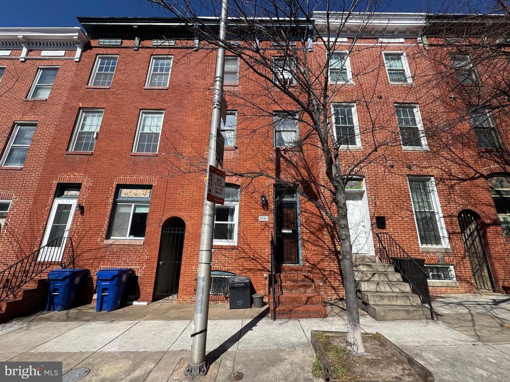 2008 E LOMBARD ST, Baltimore, MD 21231